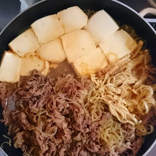 すき焼き風肉豆腐～えのきが良い味出してます～